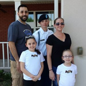 Meet your Posher, Liz